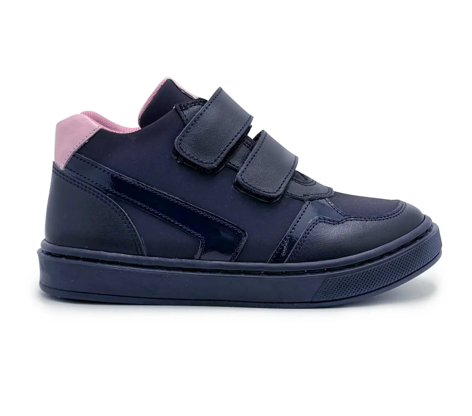 tenten boot Girl Boots Stylish and durable boots for girls, offering excellent support and comfort. Designed for colder seasons with strong soles and protective materials. Available now in-store and online at Top Medical Shoes